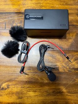 Hollyland LARK 150 Duo 2.4GHz 2-Person Clip-on Wireless Microphone System Videos