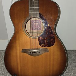 Yamaha fs700s sunburst acoustic guitar spruce top