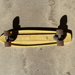 CAL 240 Classic Skateboard 