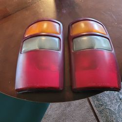 Tahoe Rear Taillights Came Off A 2002  Chevy Gmc 