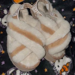 uggs open toe slippers 