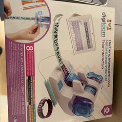 Digi Loom