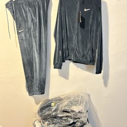 Nike NOCTA Swarovski Velour Travel Jacket & Pant Suit Armory Navy/Light Bone Size XS, S, M, L, XL - Drake Velour Suit
