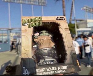 Grogu Star Wars Dodgers Bobblehead Vinyl Exclusive Star Wars Night 2026