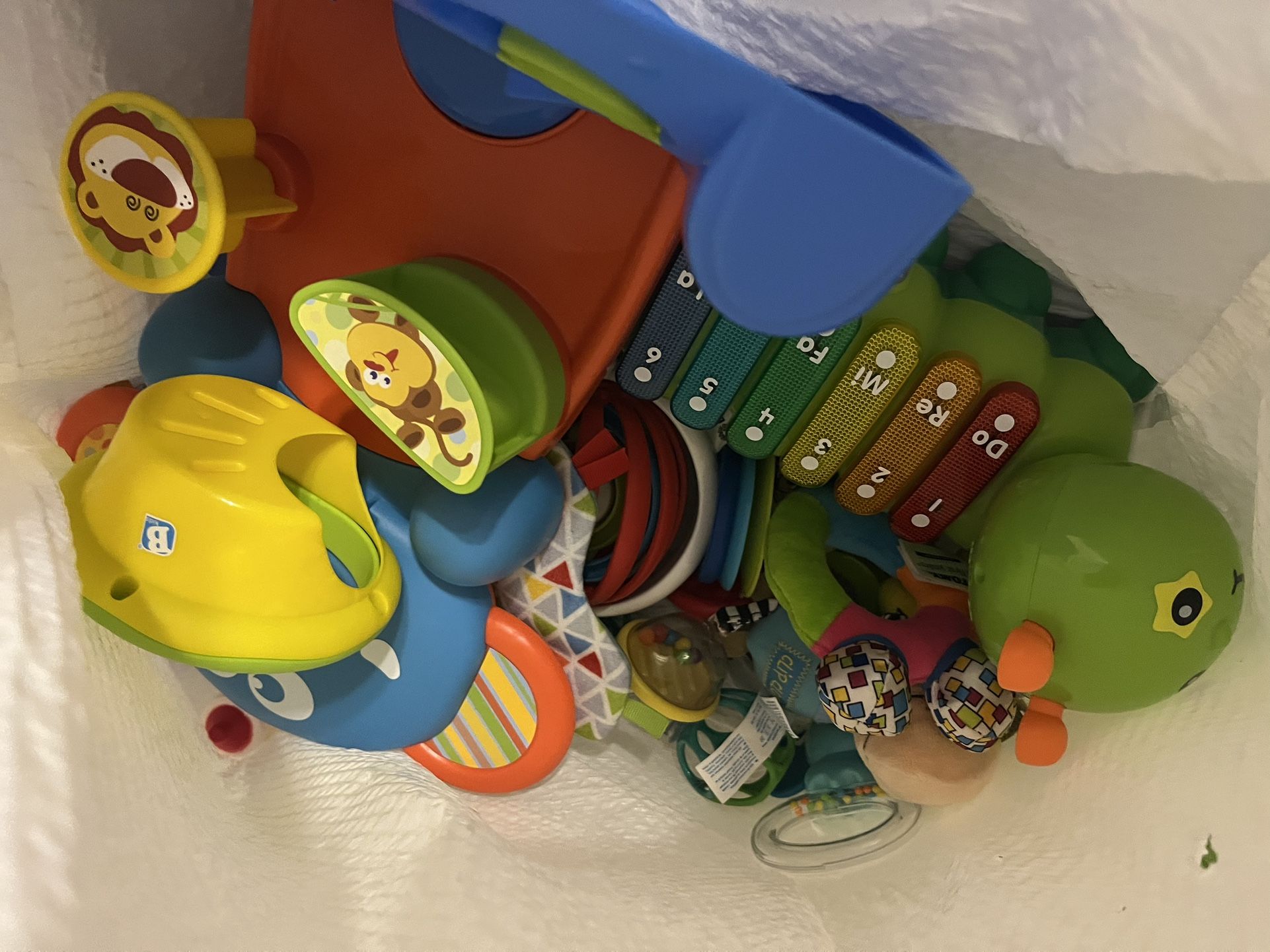 Baby Toys & Play Mats