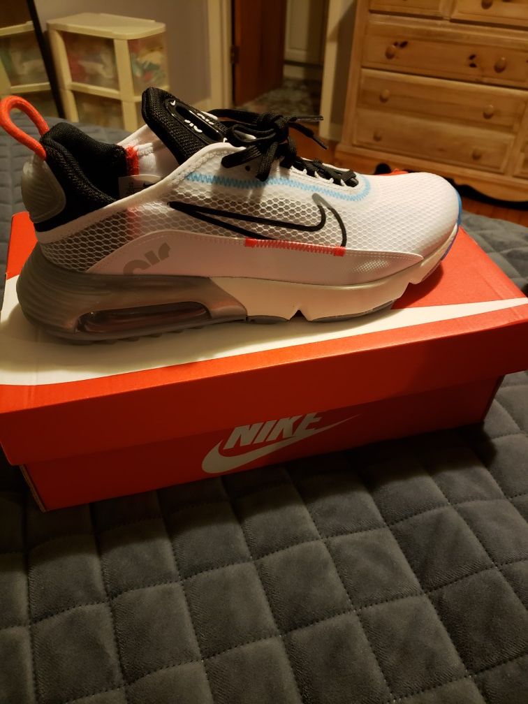 Nike Air Max 2090