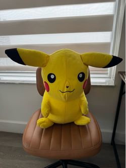 Pokémon Pikachu 32’ Plush Stuffed Animal Toy Yellow w/ Black Tipped Ears