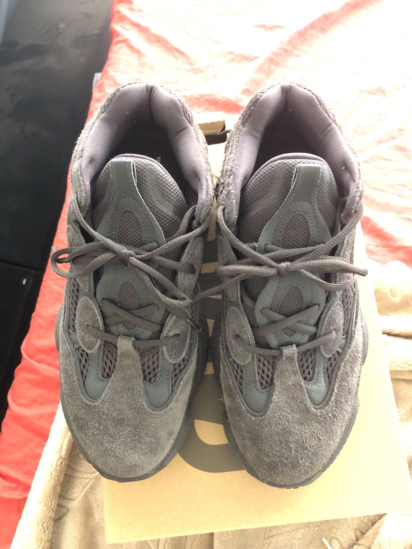 Yeezy 500 black mudrats for Sale in Los Angeles CA OfferUp