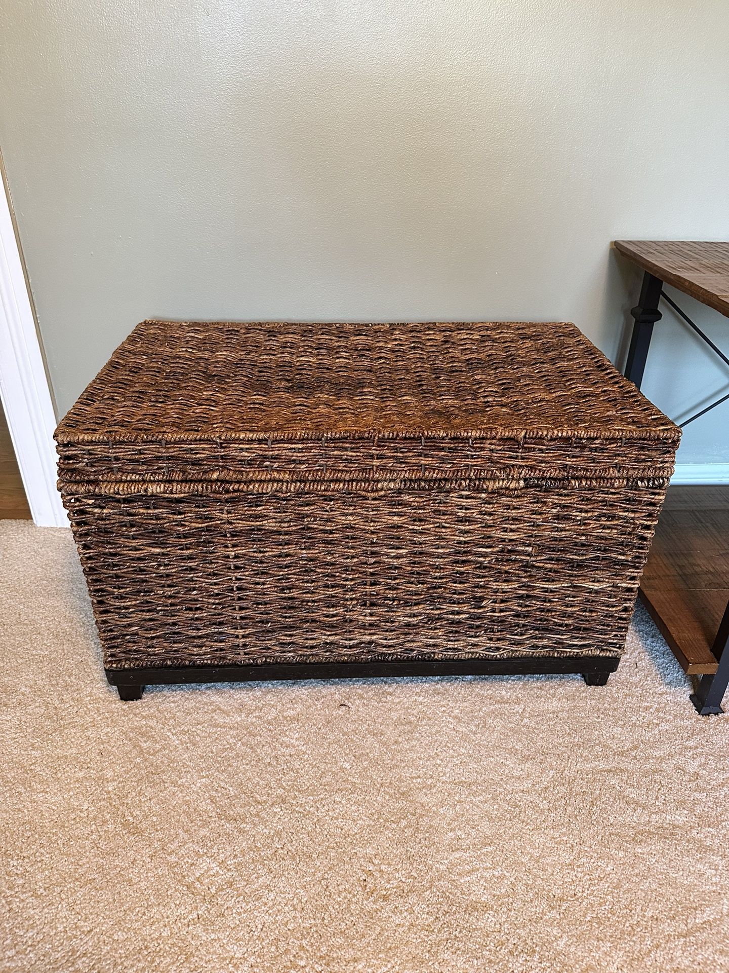 Large Wicker Storage Trunk for Sale in Virginia Beach, VA OfferUp
