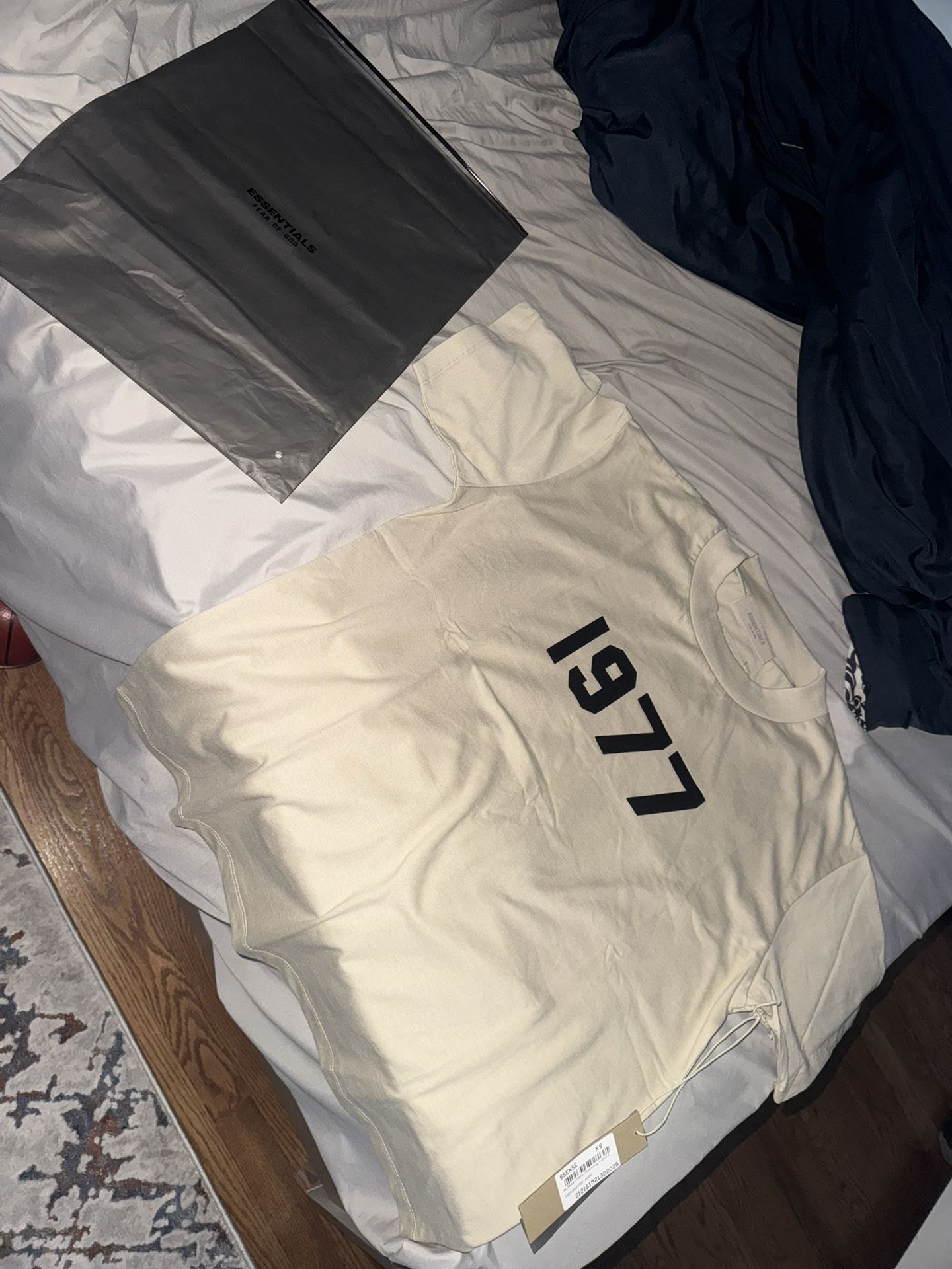 Essentials 1977 T Shirt