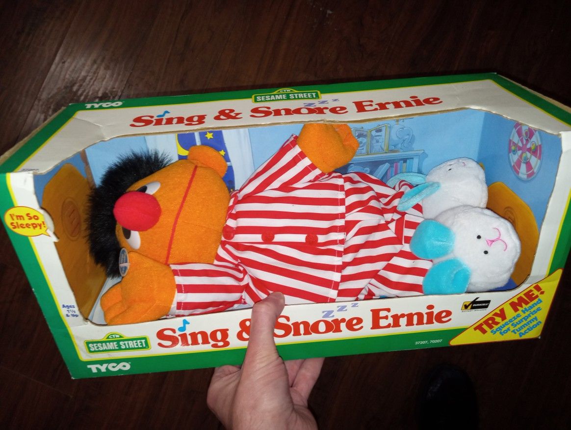 Sing And Snore Elmo Toy