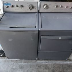 WHIRLPOOL GOLD GAS SET WASHER And DRYER 