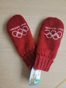 Hudson Bay 2010 Vancouver Olympic Mittens