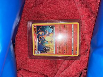 Charizard Pokémon Trading Card 001/015
