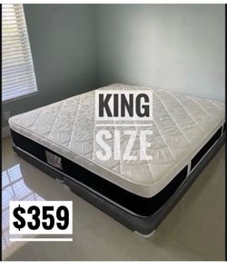 NEW Mattress King Size Plush Pillowtop With Box Spring // Offer  🚚