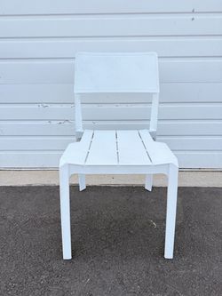 Set of 7 Novogratz White Stackable Outdoor Dining Chairs