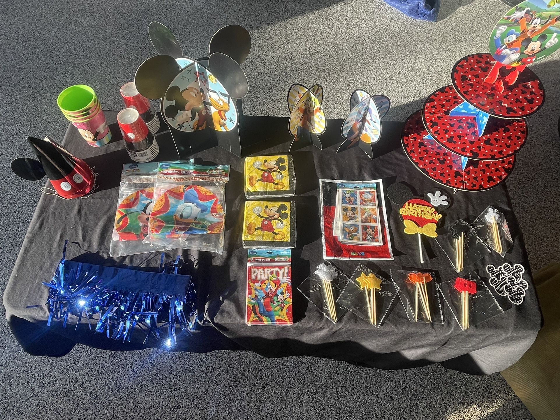 Mickey Mouse Party Decor