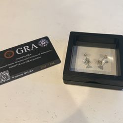 1 Carat Gold Stud Earrings 