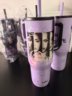 KUROMI X KATSEYE Tumbler & Shirts