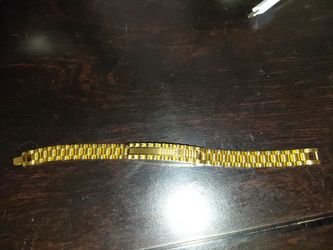 Bracelet