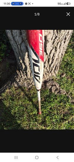 Easton "Double Barrell" ( See Pics) 30 Inch. Located In Glendora.  SEE MY PAGE FOR OTHER BASEBALL EQUIPMENT FOR SALE CHEAP!!!
