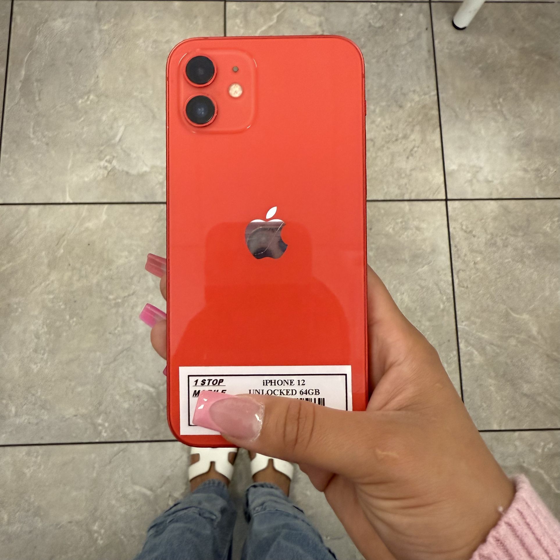 iPHONE 12 UNLOCKED