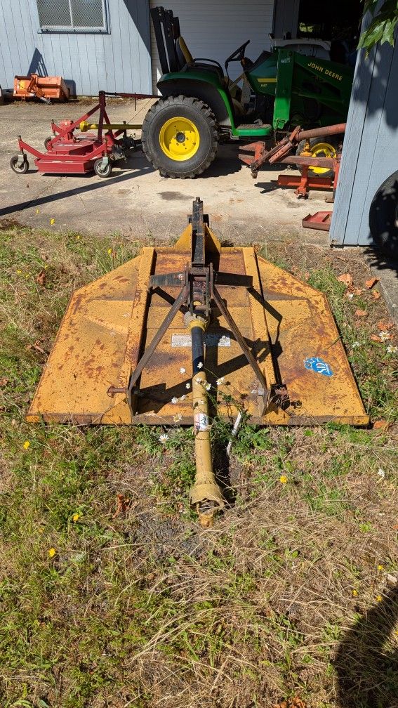 5 ft 3 point Brush Hog Mower
