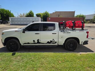 2020 Chevy Silverado LT trailboss 5.3L