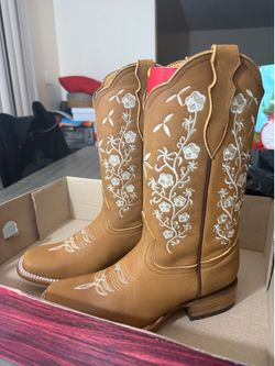 La Sienna boots