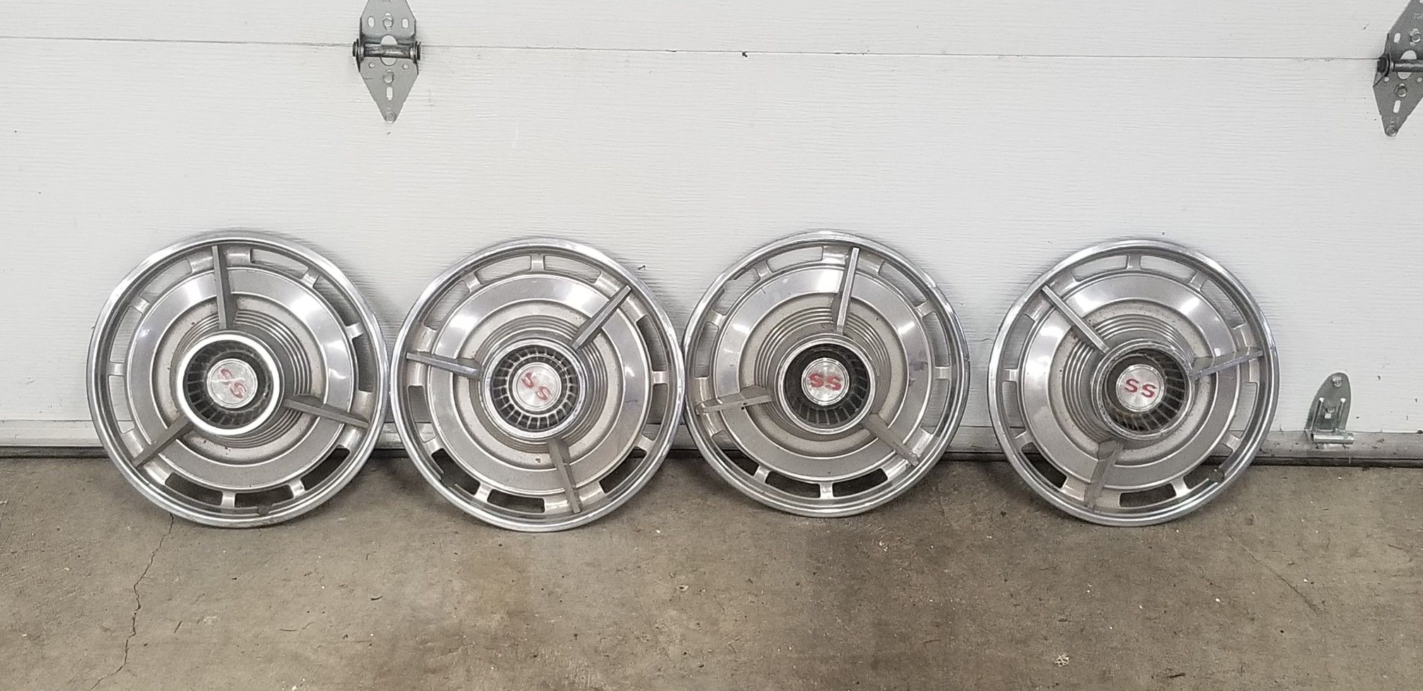 Chevy SS hubcaps 14"