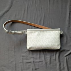 Michael Kors Fanny Pack Belt Bag (S)