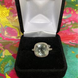 White Gold / Diamond  Parsiolite Ring