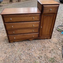 Beautiful Dresser With 5 Drawers And Cabinet With 3 Shelves 