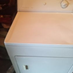 Frigidaire Dryer By GENERAL ELECTRIC 