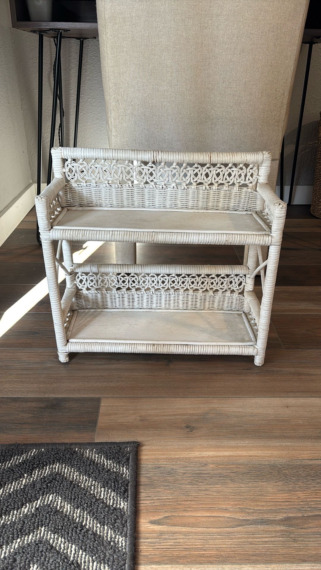 Wicker shelf