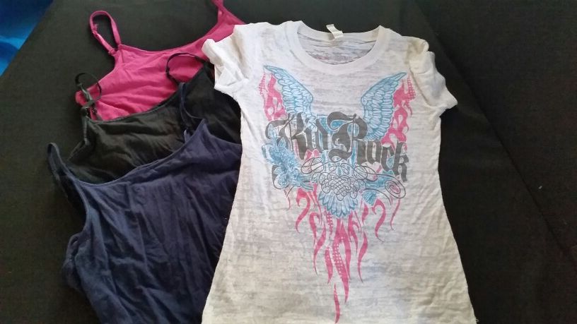 Kid Rock concert tee and tanks.