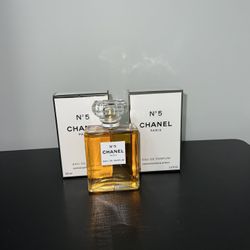 Chanel No. 5 Eau de Parfum