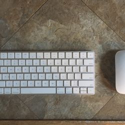 MAC keyboard And Magic Mouse