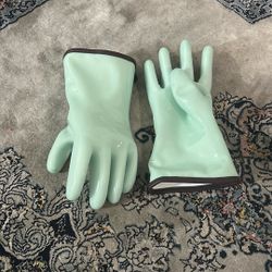 Heat And Cold Resistant Liquid  Silicone Gloves