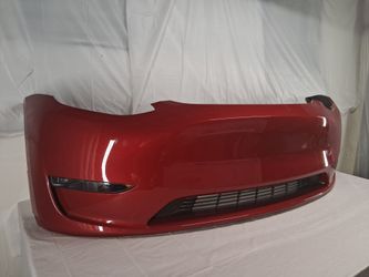 Red front bumper/Tesla model Y