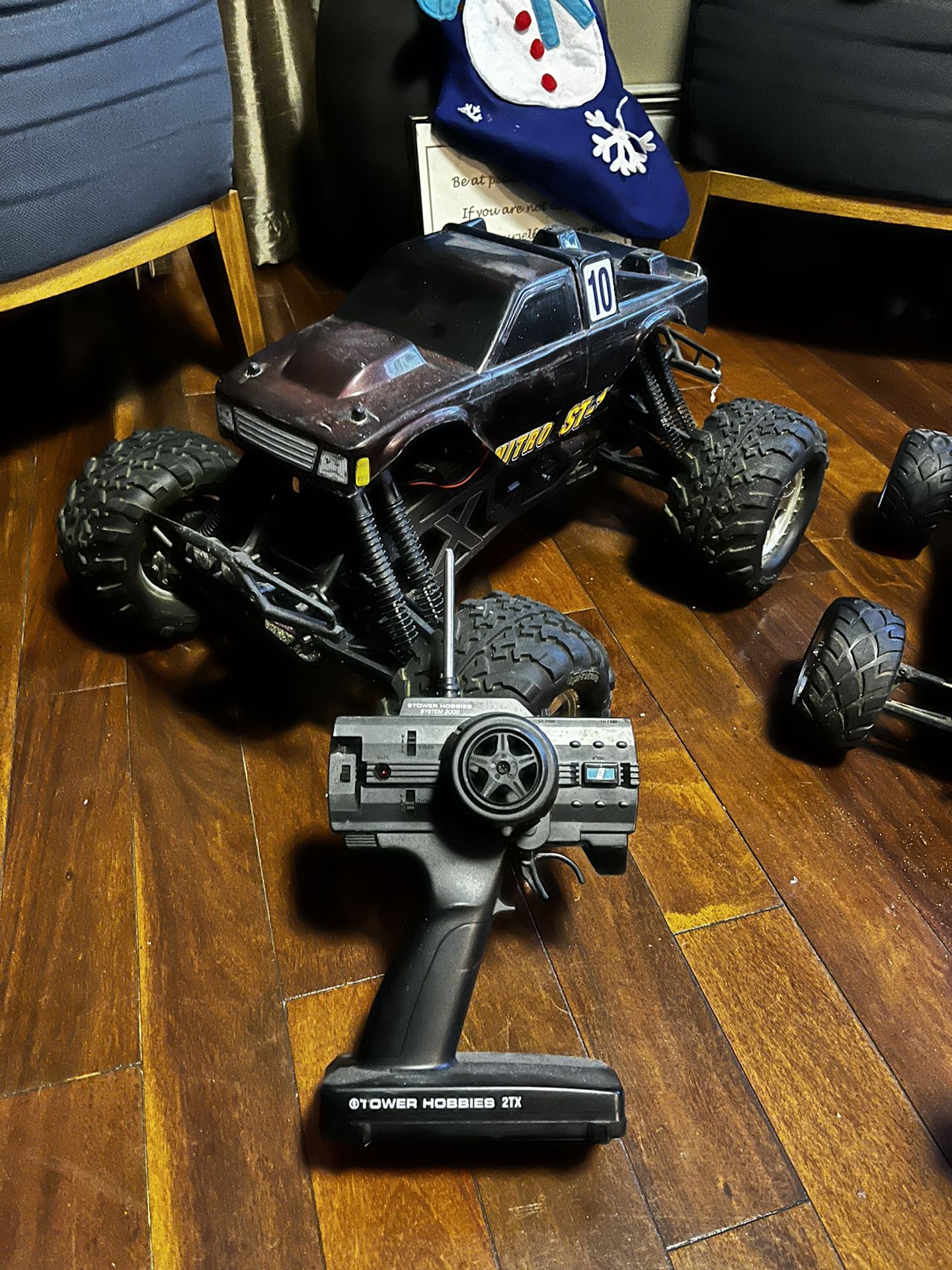 2 Gas Powerd RC Car &Truck And A DJI Drone 