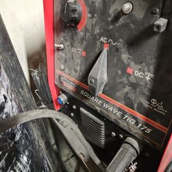 Lincoln Square wave 175 