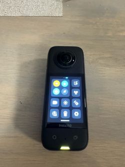 Insta360 X3