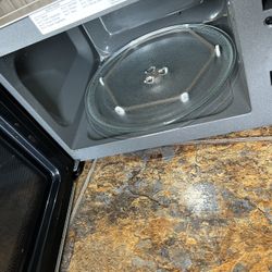 LG Countertop Microwave 