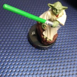 Star Wars Attacktix Jedi Yoda Battle Figure SW 30 Hasbro 2005