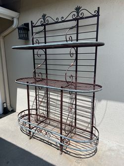 Vintage Bakers Rack! (Needs to be restored)