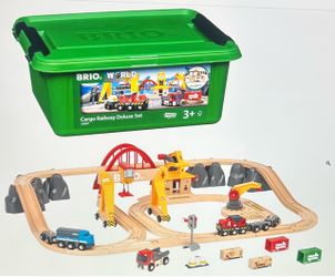 BRIO World Cargo Railway Deluxe Wooden Train Set