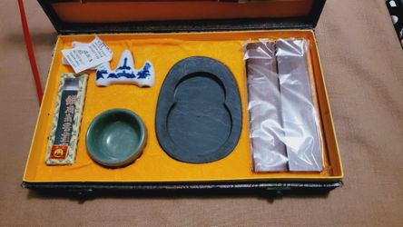 Chinese Calligraphy Set; Kanji, Mandarin, Painting