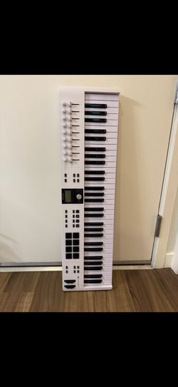 Keyboard - Arturia KeyLab Essential 61