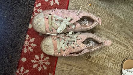 Twinkle Toes Skechers Shoes (READ DESCRIPTION)
